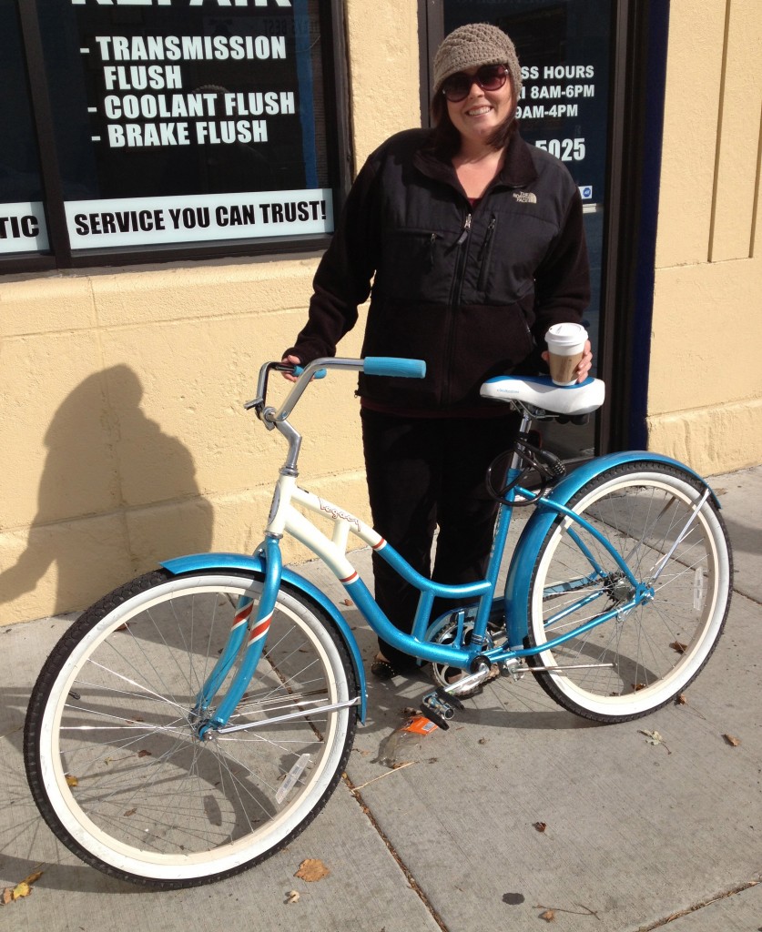 Chicago-Bike-Style-Megan-soozed